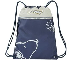 Cyp Brands Peanuts Snoopy gym bag