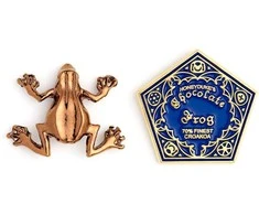 The Carat Shop Harry Potter Chocolate Frog Pin + Christmas ball