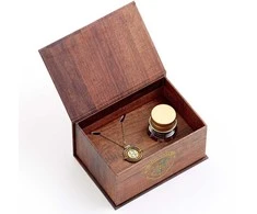 The Carat Shop Harry Potter Set earrings + pakabukas