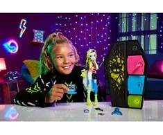 Mattel „Monster High Skulltimates“ siurprizų rinkinys – Frenkė, neoninė serija