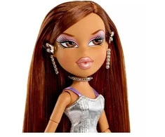 Bratz Charmz Yasmin Doll 599326 599340EUC lėlė su pakabukais