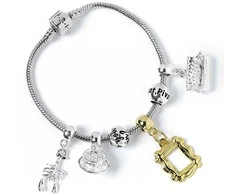 The Carat Shop Friends Sidabrinis Plated Charm bracelet