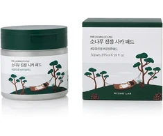 „Round Lab“ raminamieji tonizuojantys tamponai „Pine“ (raminantys „Cica Pad“ įklotai) 50 vnt.