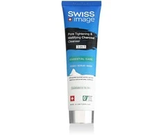 Swiss Image Essential Care Pore Tightening &amp; Mattifying Charcoal Valiklis 3in1 daugiafunkcė priemonė mišriai ir riebiai veido odai, 100 ml