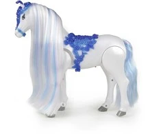 Rappa the walking horse with combing hair