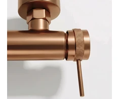Vonios maišytuvas Rea Lungo Grip Copper
