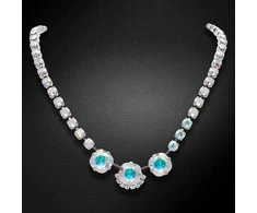 Diamond Sky Jewelry Kaklo papuošalas moterims DiamondSky „Glare (Aurore Boreale)“ su Swarovski kristalais