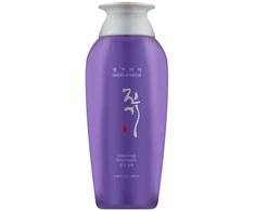 Daeng Gi Meo Ri Vitalizing Šampūnas - maitinantis šampūnas su ženšenio ir žolelių ekstraktais, 250 ml