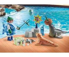 71448 PLAYMOBIL® myLife, gyvūnų prižiūrėtojas