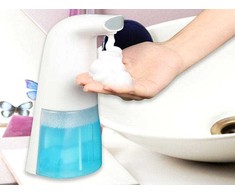Liquid foam automatic soap dispenser