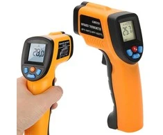 Bevielis pirometras su lazeriniu taikikliu -50°C iki +550°C