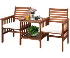 Dvivietė sofa ir kavos staliukas 3 vnt.
