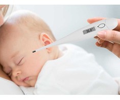 Elektroninis termometras su LCD ekranu
