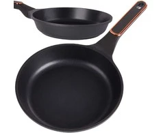 Keptuvė 24 cm