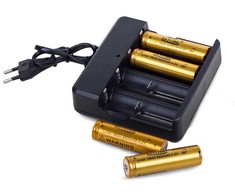 Verk Group Keturgubas ličio jonų kroviklis 18650 su LED indikatoriumi