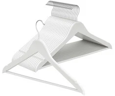 Songmics Mediniės drabužių pakabos 42,9x21 cm, 30 vnt.