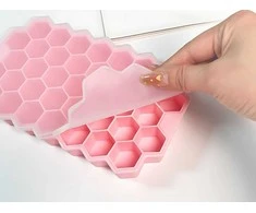Silikoninė ledo forma, 37 kubeliai, šešiakampio forma