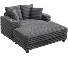 Sofa 134 x 151 cm