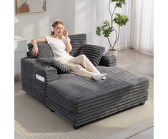 Sofa 134 x 151 cm