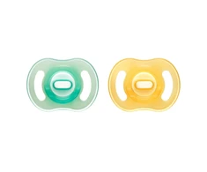 TOMMEE TIPPEE silikoniniai čiulptukai NIGHT GLOW ULTRALIGHT, 0-6 mėn., 2 vnt., 433804