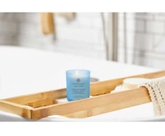 Chesapeake Bay Candle maža žvakė – Confidence &amp; Freedom (Oak Moss Amber)