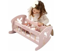 Arias medinė supama lėlių lovytė, rožinė, su pataliukais (iki 45 cm)