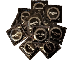 Beppy Day &amp; Night Premium Condoms 100-Pack, Large Size, Latex-Free Scent