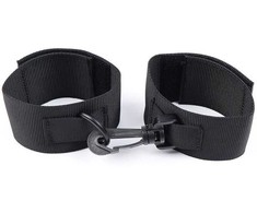 Ohmama Fetish OHMAMA Nylon Wrist Restraints Adjustable - Secure Polyamide System