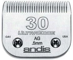 Andis UltraEdge № 30 ašmenys – tikslus 0,5 mm kirpimas, patvari plieno konstrukcija