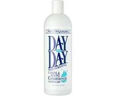 Chris Christensen Day to Day drėkinantis kondicionierius – švelni drėkinamoji formulė, spalvos apsauga, 473 ml