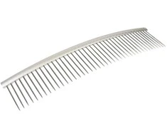 Show Tech Featherlight Curved šukos 25 cm – Itin lengvos, ergonomiškos, skirtos nepriekaištingai kailio apdailai