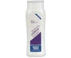 Show Tech Sensational Salon Kondicionierius – Universali drėkinamoji formulė, 300ml, minkština ir atpainioja kailį