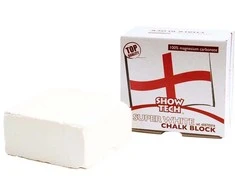 Show Tech Super Grip kreidos blokelis 55g – balinantys priežiūros kreidos, pagerintas sukibimas ir skaistinantis poveikis