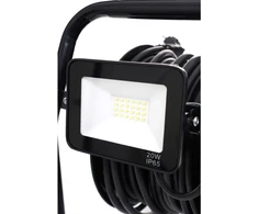 Kraftdele Patvarus prailgintuvas su metaline rite ir 20W LED apšvietimu – 30m, 3x2,5 Kraft &amp; Dele