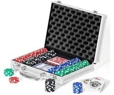 Pokerio rinkinys su lagaminu