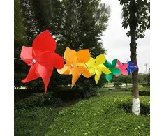 Vėjo malūnėlių girlianda