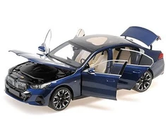 BMW i5 (G60), 2023 - 1:18 Minichamps