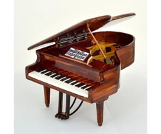 Indominiguitars Fortepijonas