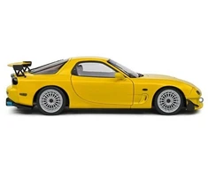 Mazda RX7 FD3RS, 1999 - 1:18 Solido