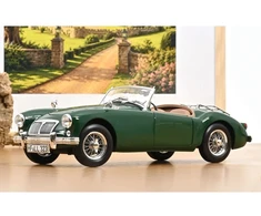 MG MGA, 1955 - 1:18 Norev