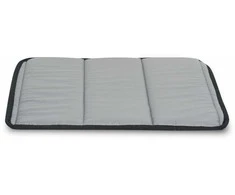 Aio Factory Dygsniuota putplasčio pagalvėlė 50x50 cm tamsiai pilka