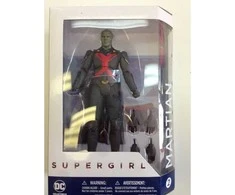 DC Coll Supergirl MARSIAN HUNTER 2 17 cm