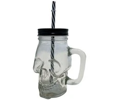Stiklinė - kaukuolė su šiaudeliu 500 ml
