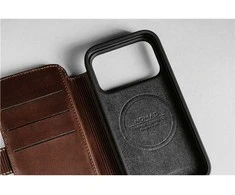 Dėklas Nomad Modern Leather Folio, rustic ruda (Horween) - iPhone 17 Pro