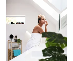 Relaxdays Bambukinė lentyna su skalbinių krepšiu