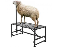 Vevor Gyvulių kirpimo stovas 53-83 cm 119x58 cm