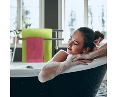 Relaxdays Laisvai pastatomas rankšluosčių stovas su 2 skersiniais