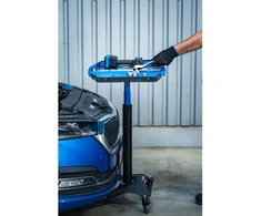 A table for service work