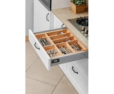 Adjustable (beech) insert for 600-1000mm cabinets with AXIS/MB drawer L=450