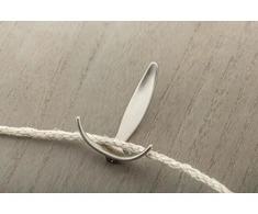 Hanger E-018
